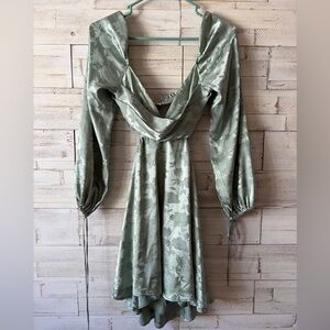Lucy in the Sky Satin‎ Dress green floral polyester sage long sleeve party SMALL